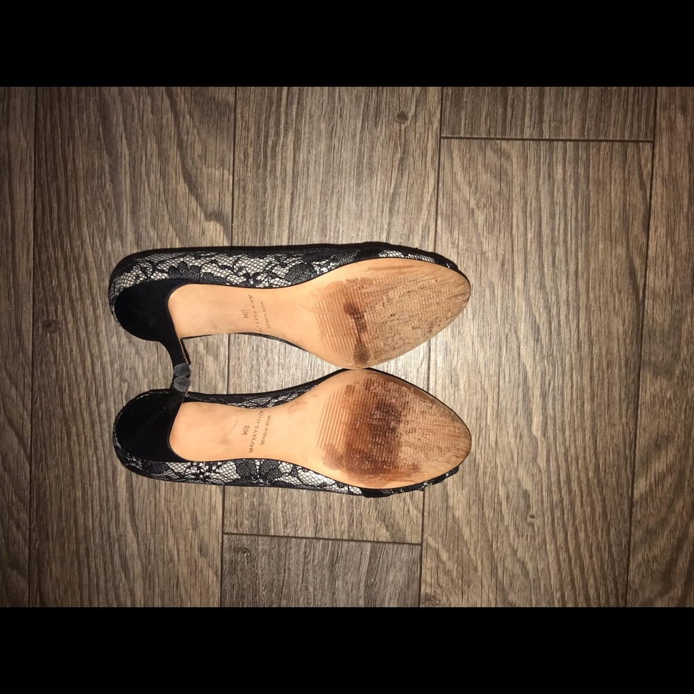 👠 Ann Taylor Monique Lace Peep Toe Pump 👠 - Picture 7 of 7